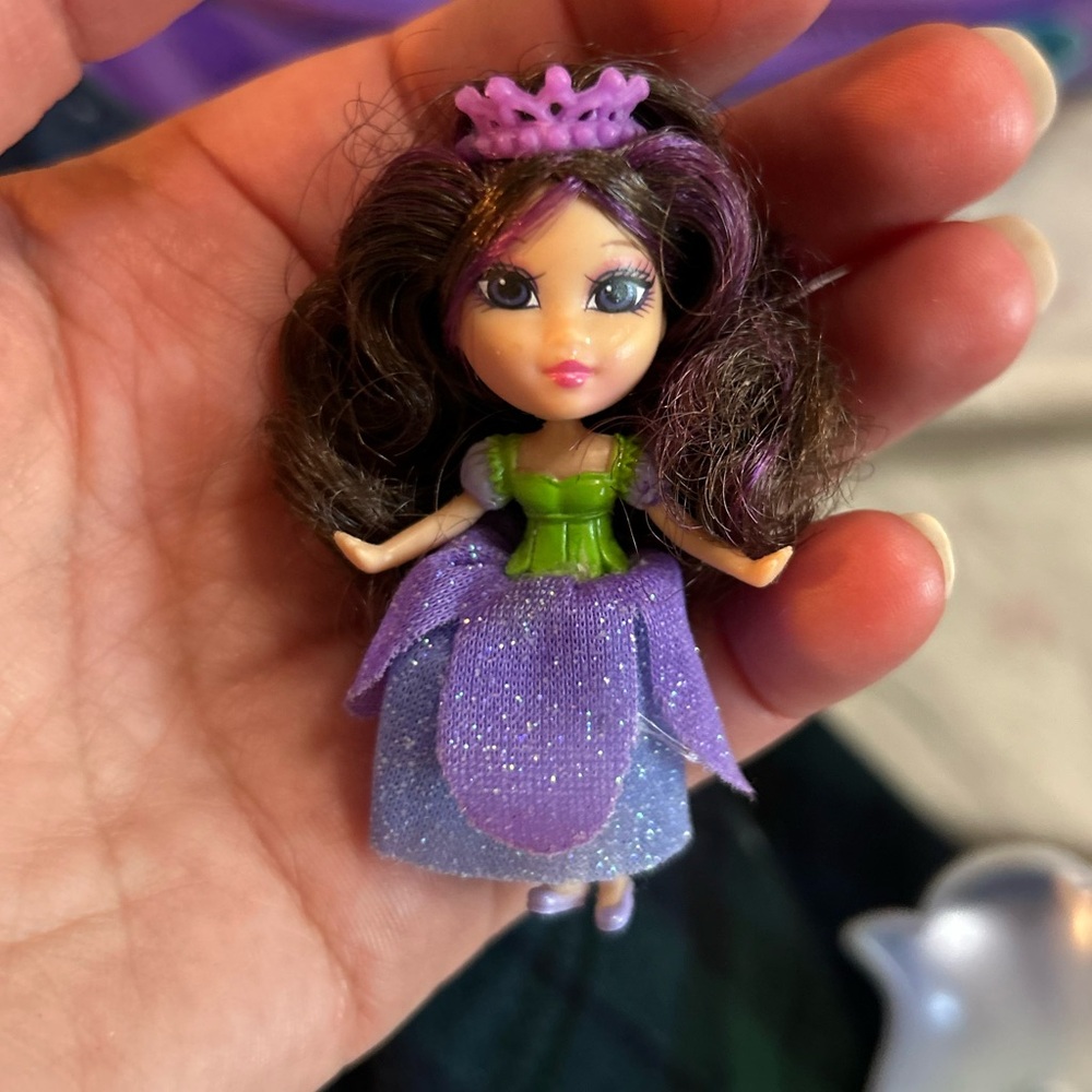 Mattel Barbie Mini B Doll I Raspberry Tea Doll